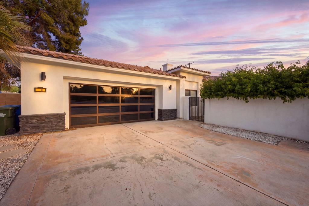 2800 E Vista Chino Property Photo 1