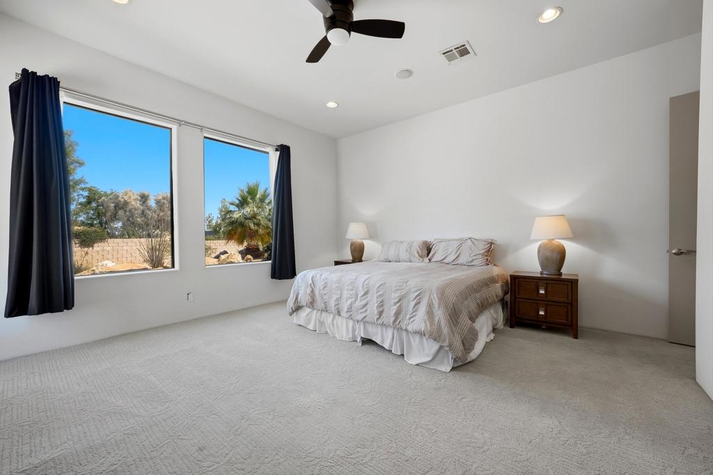 47200 Desert Lily Drive Property Photo 29