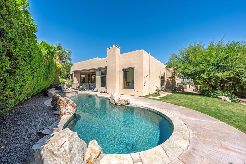 47200 Desert Lily Drive Property Photo 39