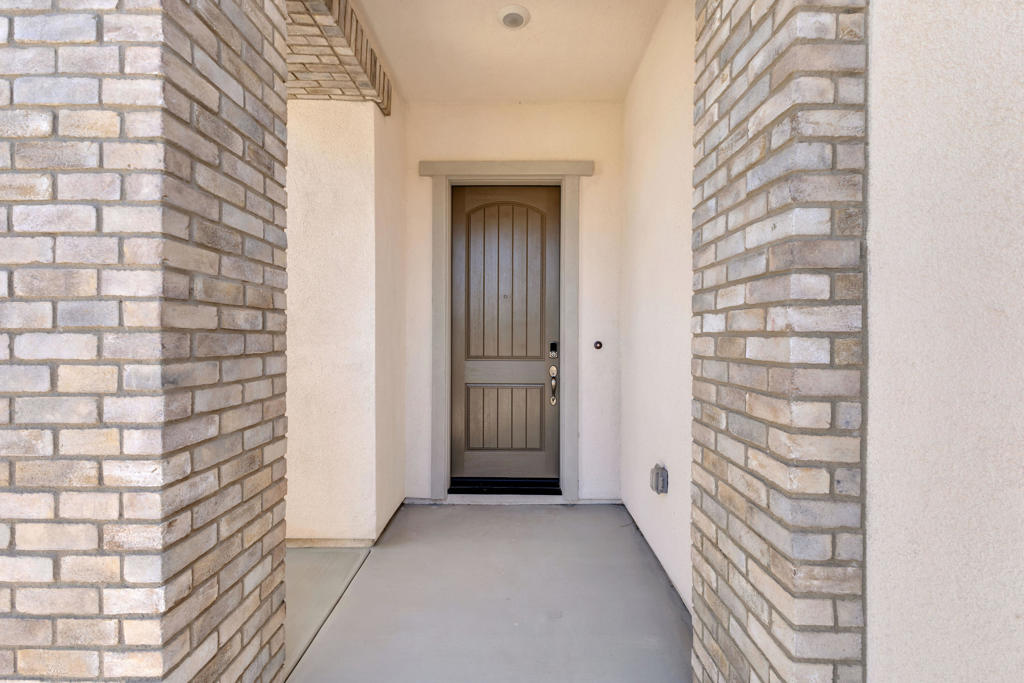 51952 Marquessa Lane Property Photo 2