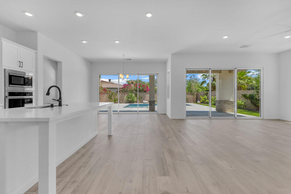 51952 Marquessa Lane Property Photo 4