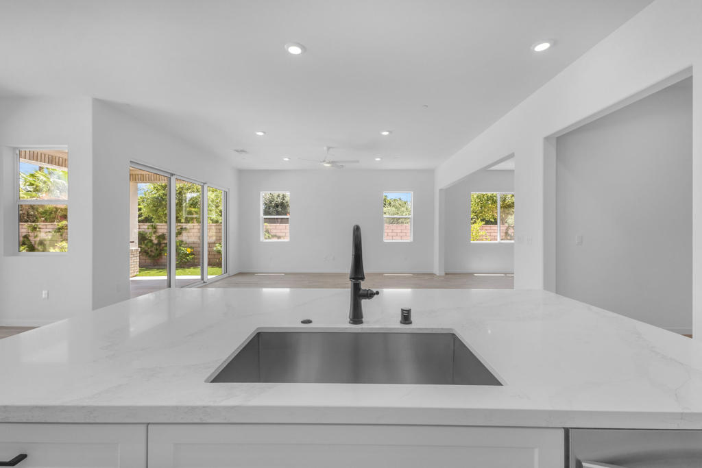 51952 Marquessa Lane Property Photo 8