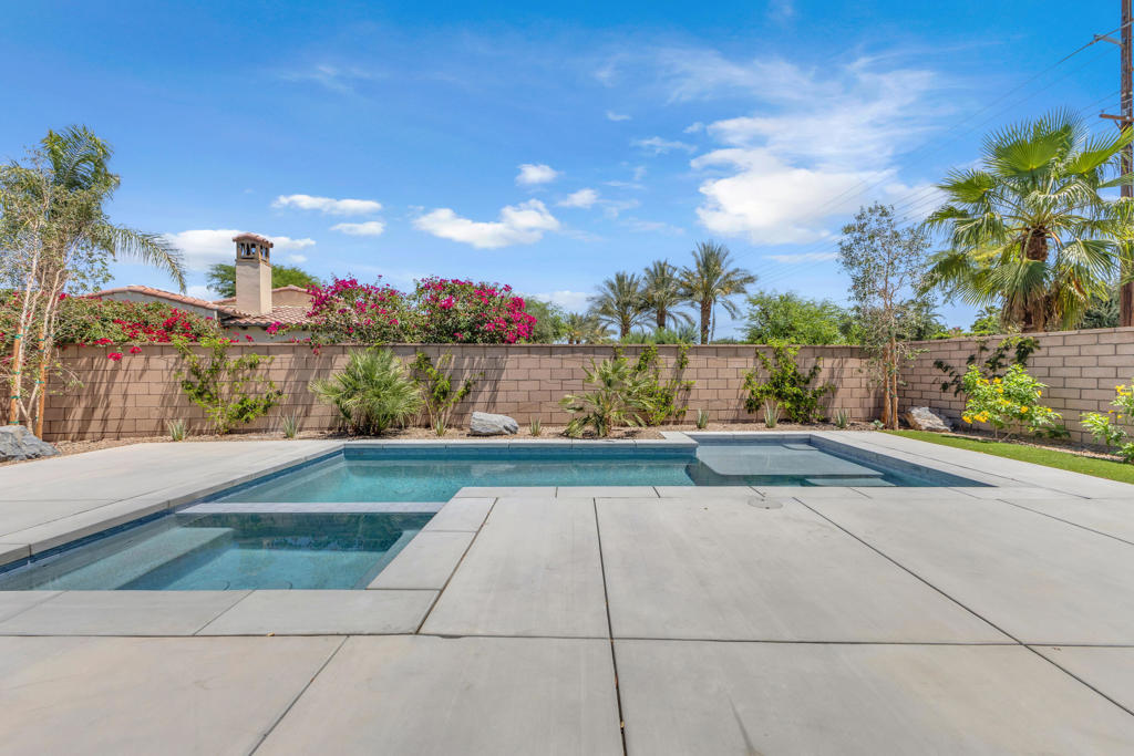 51952 Marquessa Lane Property Photo 39