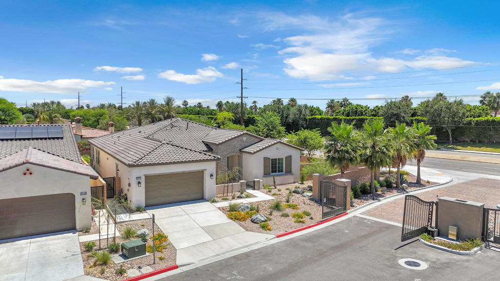 51952 Marquessa Lane Property Photo 45
