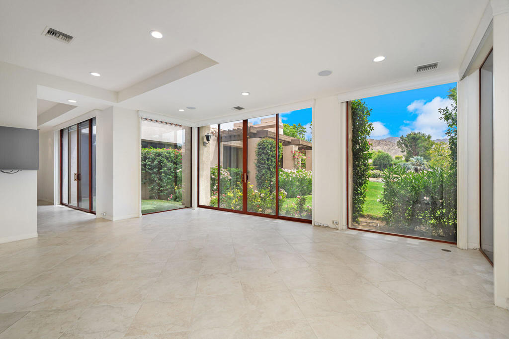74703 Arroyo Drive Property Photo 4