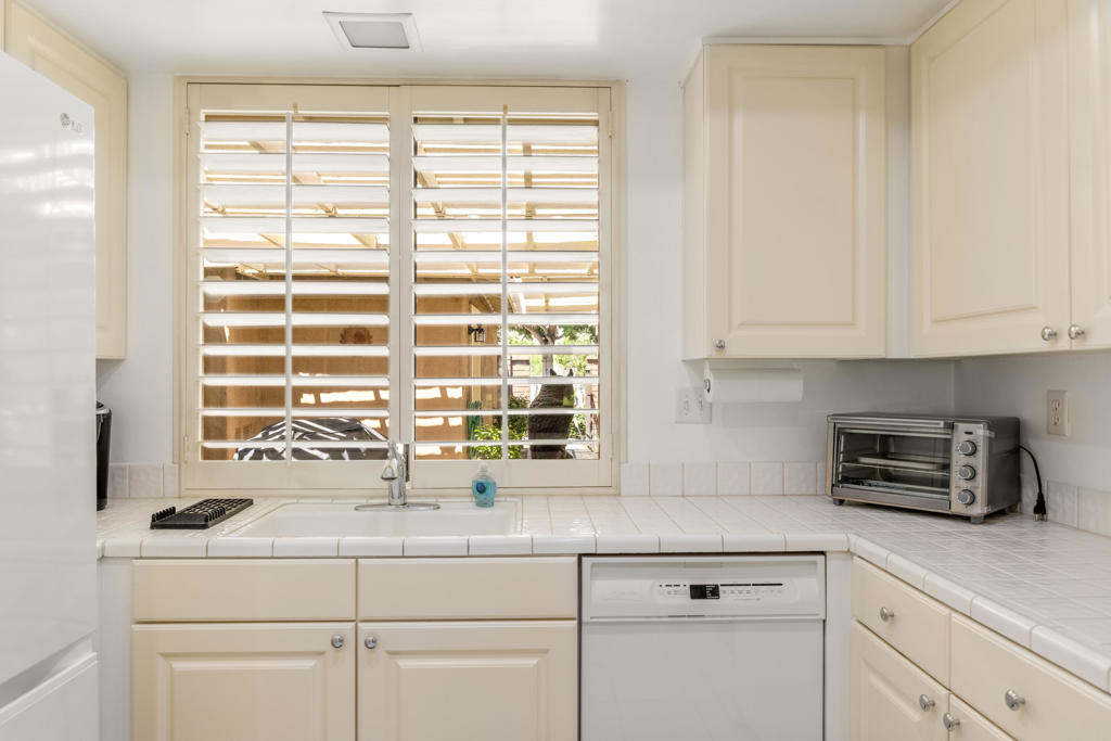 112 Giralda Circle Property Photo 13