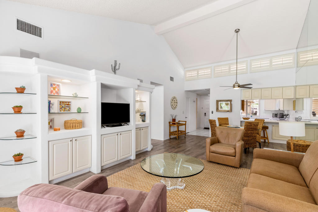 112 Giralda Circle Property Photo 23