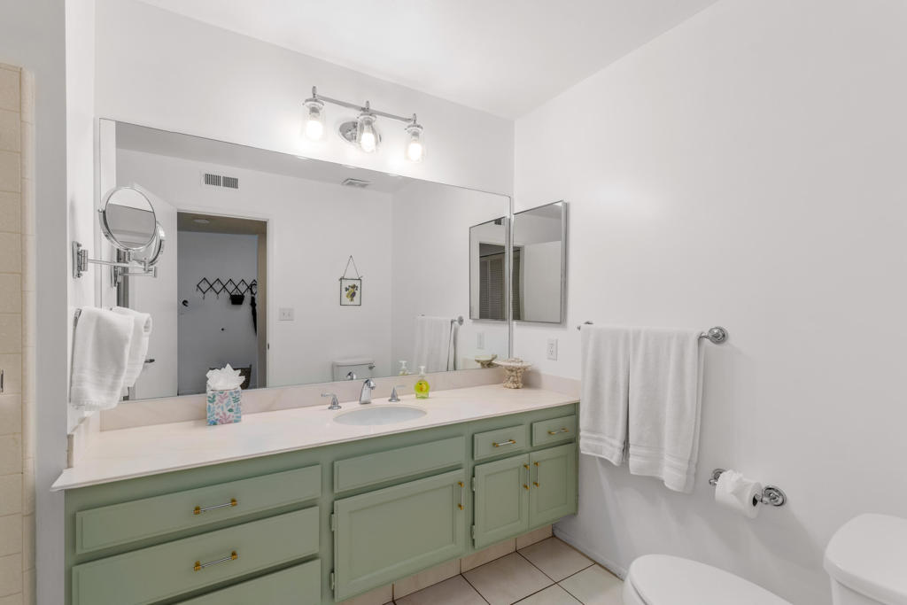 112 Giralda Circle Property Photo 35