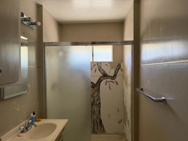 10934 Knobb Avenue Property Photo 15
