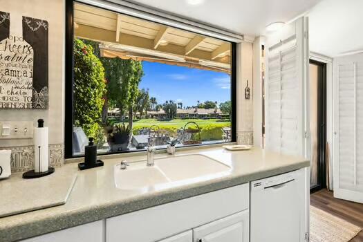 178 Gran Via Property Photo 30