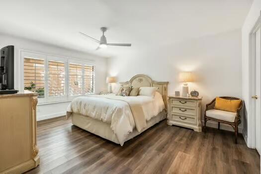 178 Gran Via Property Photo 39