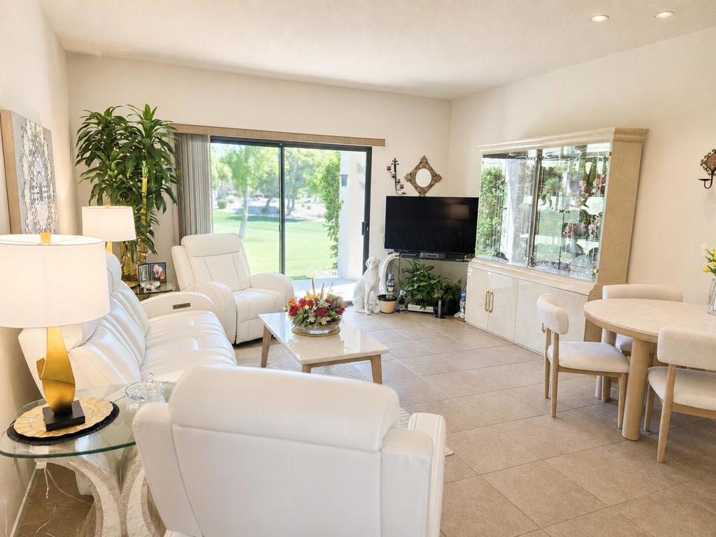 28486 Taos Court Property Photo