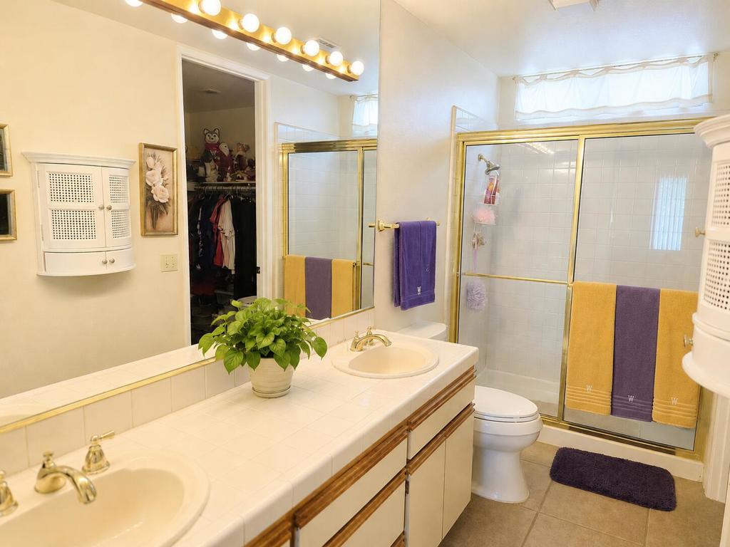 28486 Taos Court Property Photo 6
