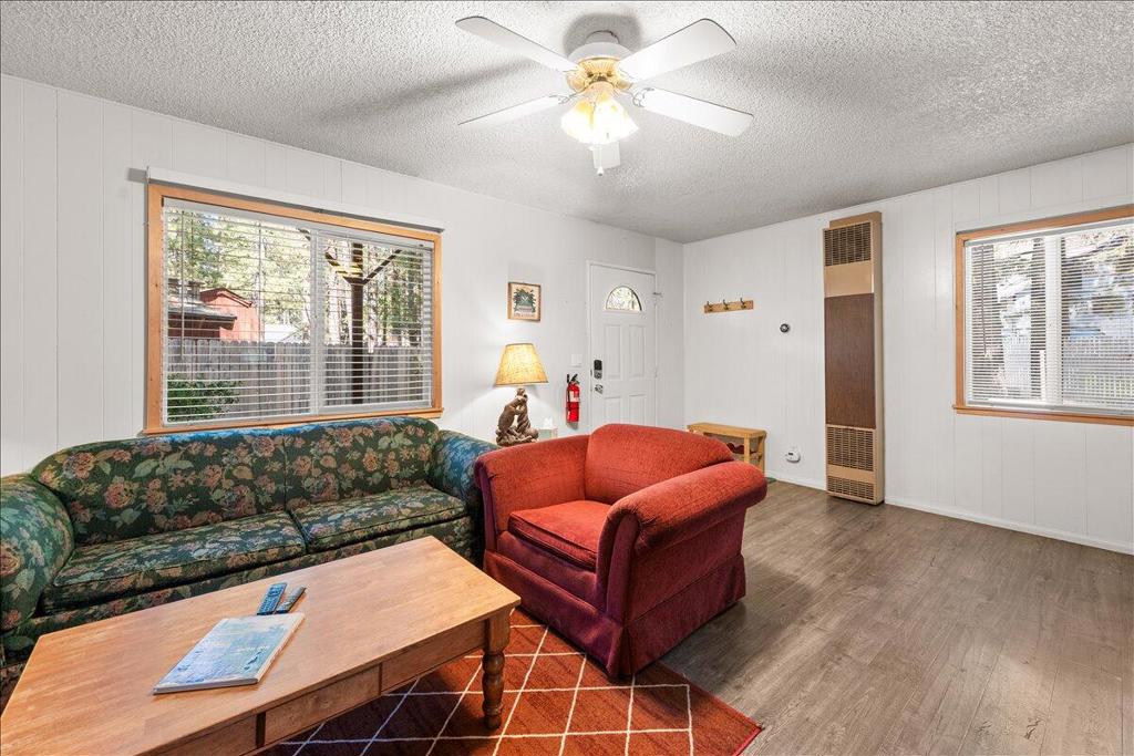 880 Jaybird Lane Property Photo 7