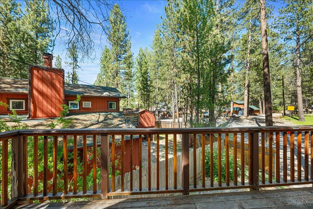 880 Jaybird Lane Property Photo 18