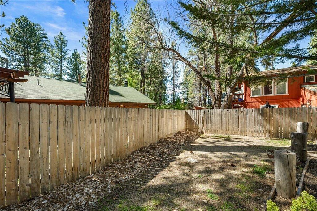 880 Jaybird Lane Property Photo 20