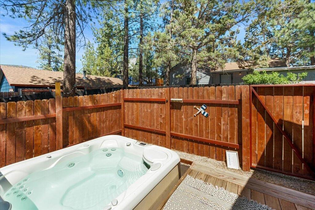 109 E Country Club Boulevard Property Photo 25