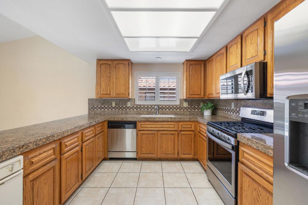 75179 La Sierra Drive Property Photo 13