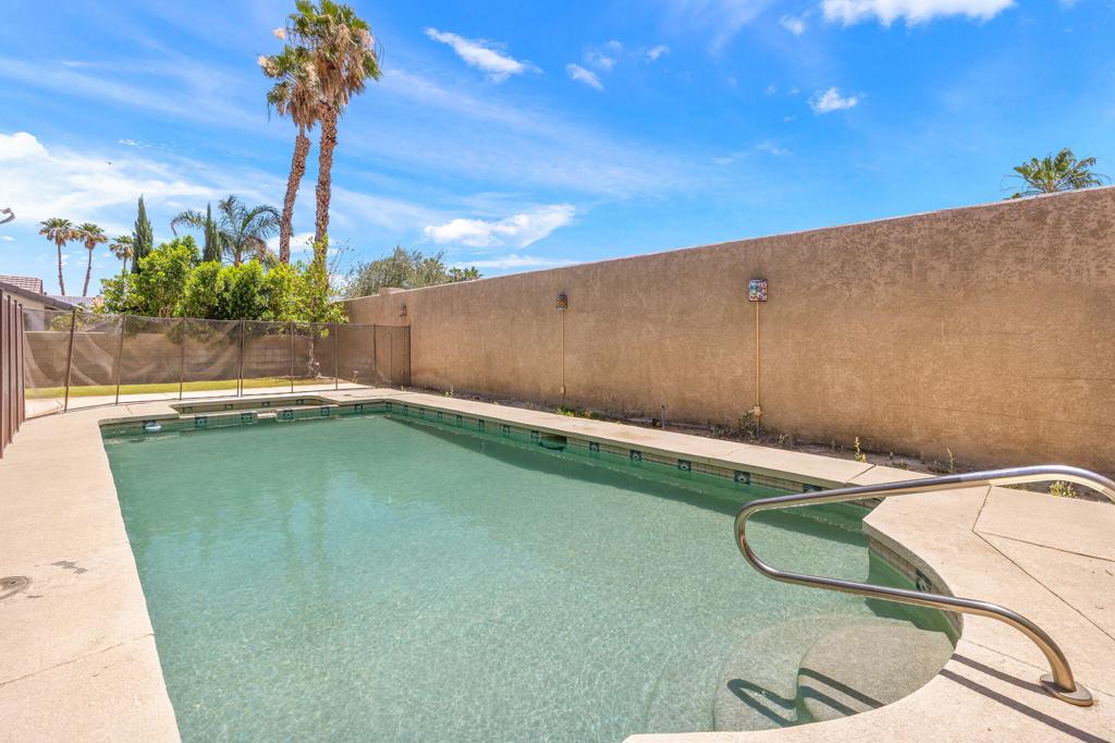 75179 La Sierra Drive Property Photo 47