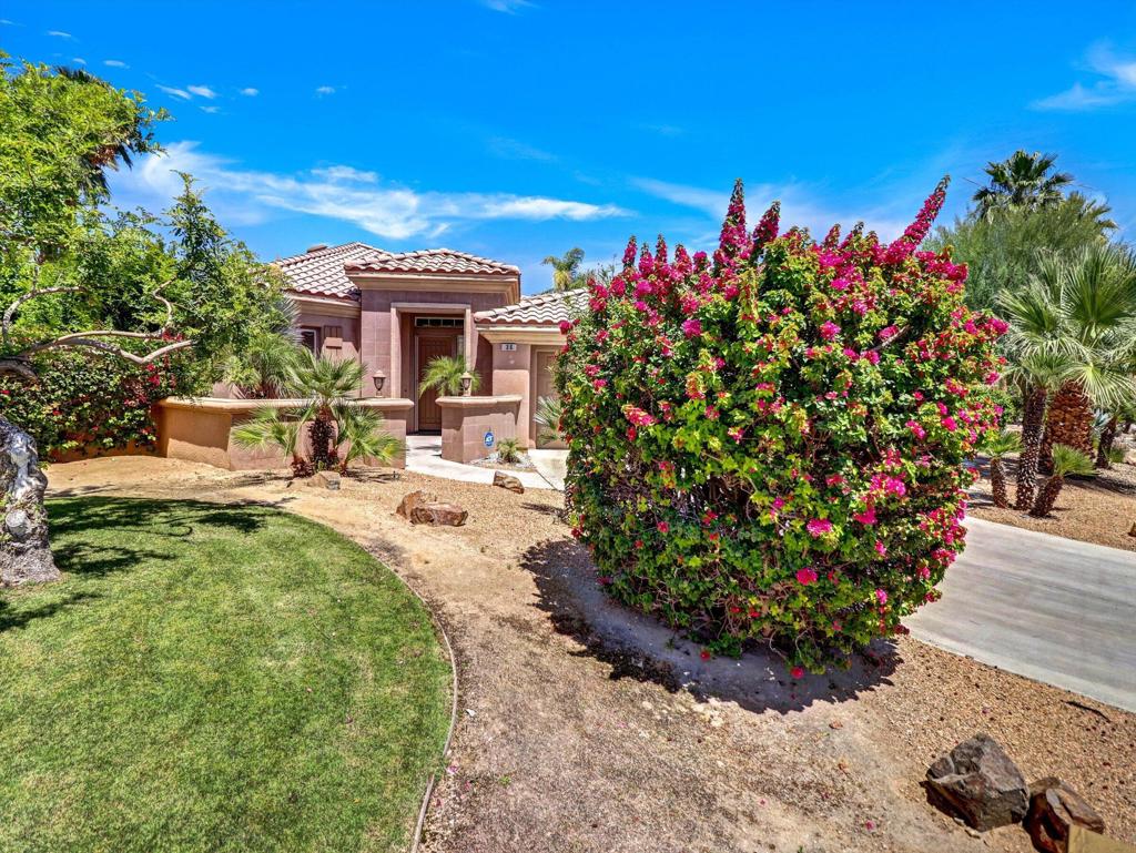 36 Vista Mirage Way Property Photo 5