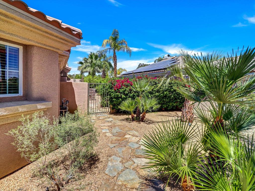 36 Vista Mirage Way Property Photo 7