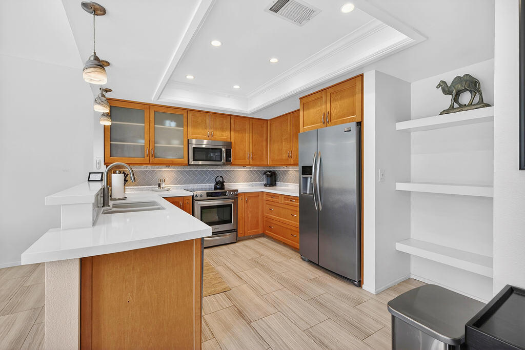 55105 Oakhill Property Photo 8