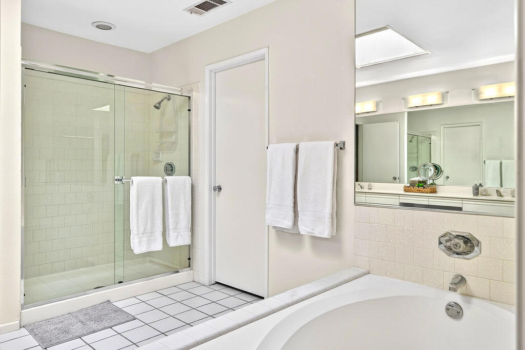 55105 Oakhill Property Photo 14
