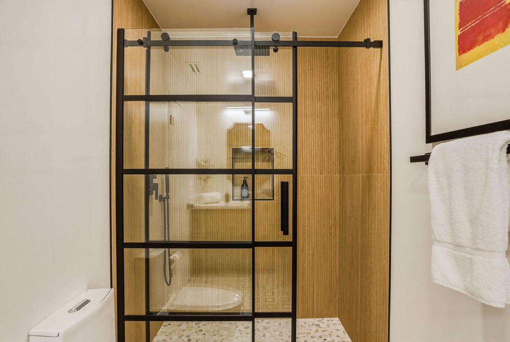 9 Wake Forest Court Property Photo 25