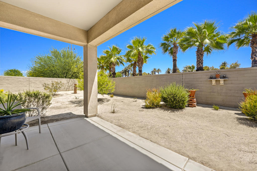 77 Cabernet Property Photo 21