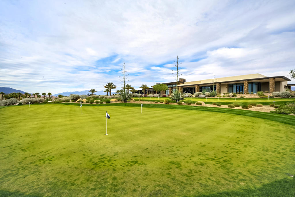 77 Cabernet Property Photo 39