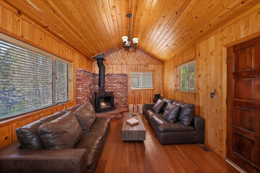 39187 Arapahoe Road Property Photo 8
