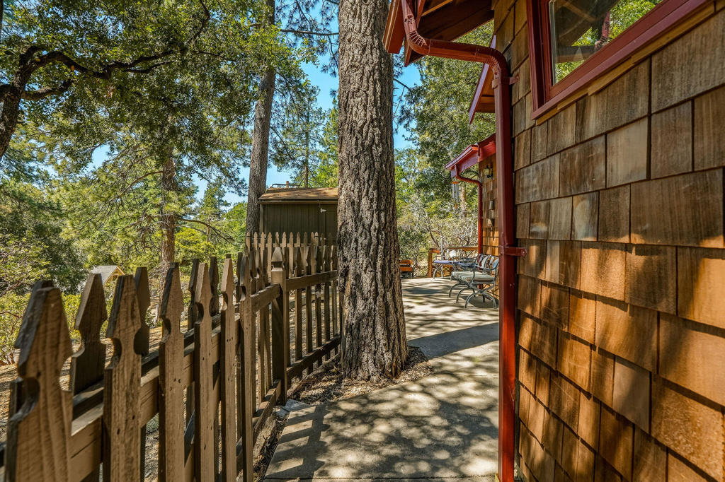 24945 Marion Ridge Drive Property Photo 35