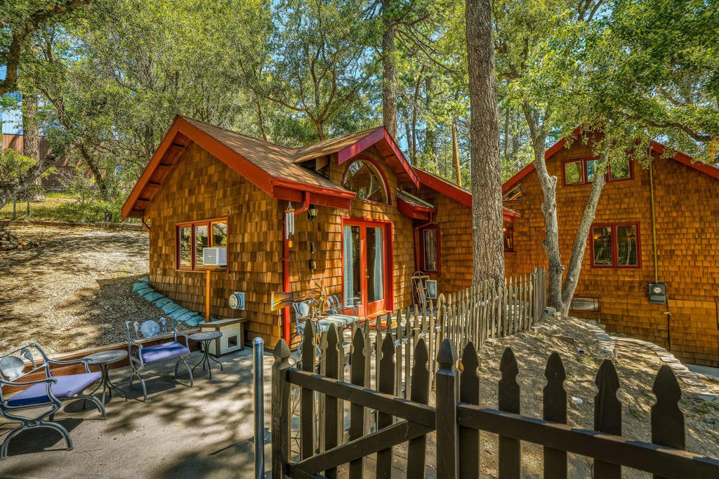 24945 Marion Ridge Drive Property Photo 38