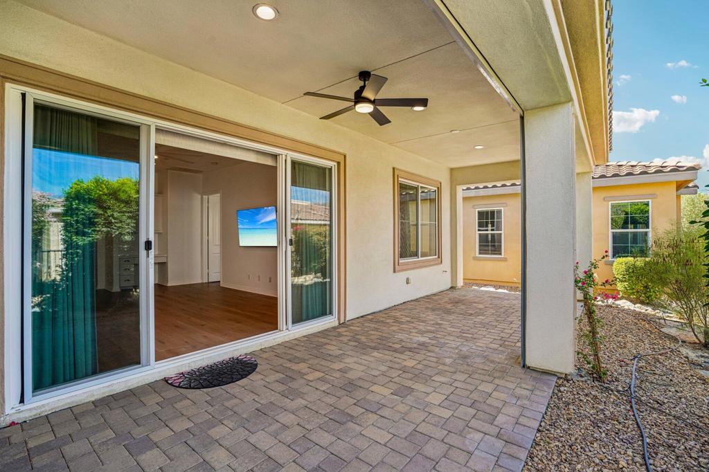 3935 Via Amalfi Property Photo 6