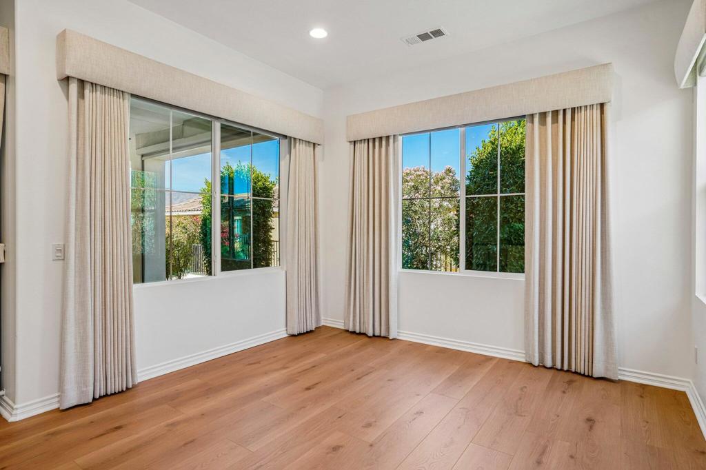 3935 Via Amalfi Property Photo 18