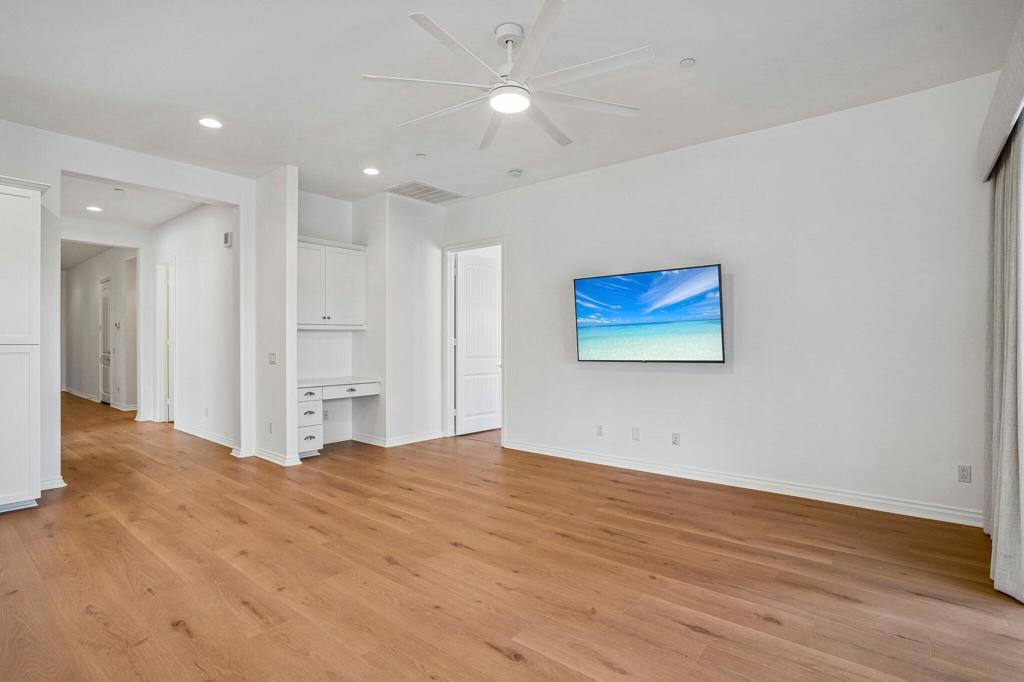 3935 Via Amalfi Property Photo 20