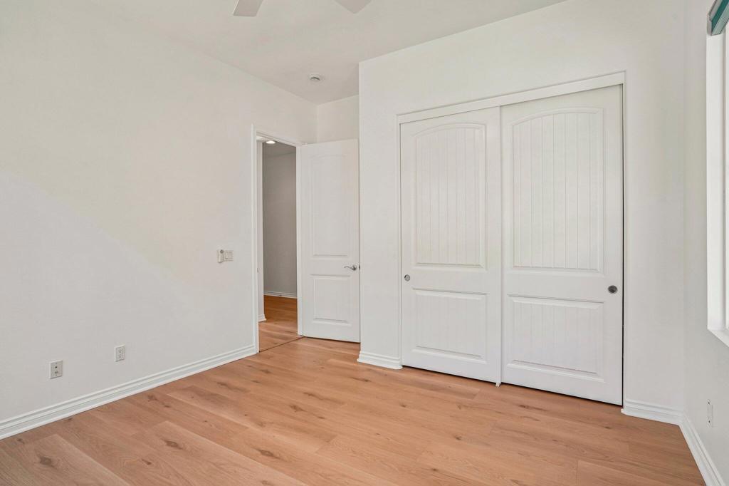3935 Via Amalfi Property Photo 38