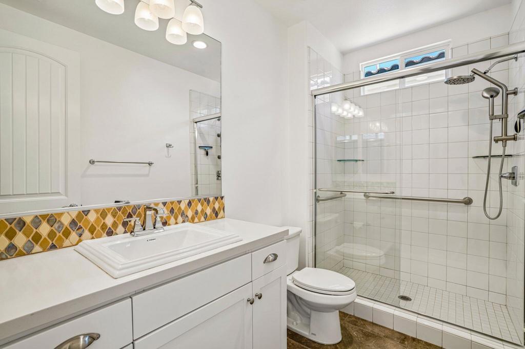 3935 Via Amalfi Property Photo 39
