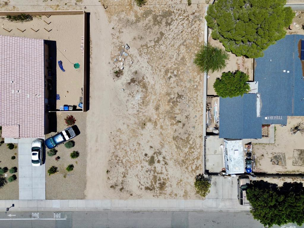 66690 Two Bunch Palms Trail Property Photo 2