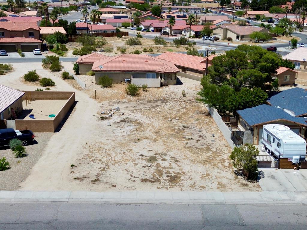 66690 Two Bunch Palms Trail Property Photo 4