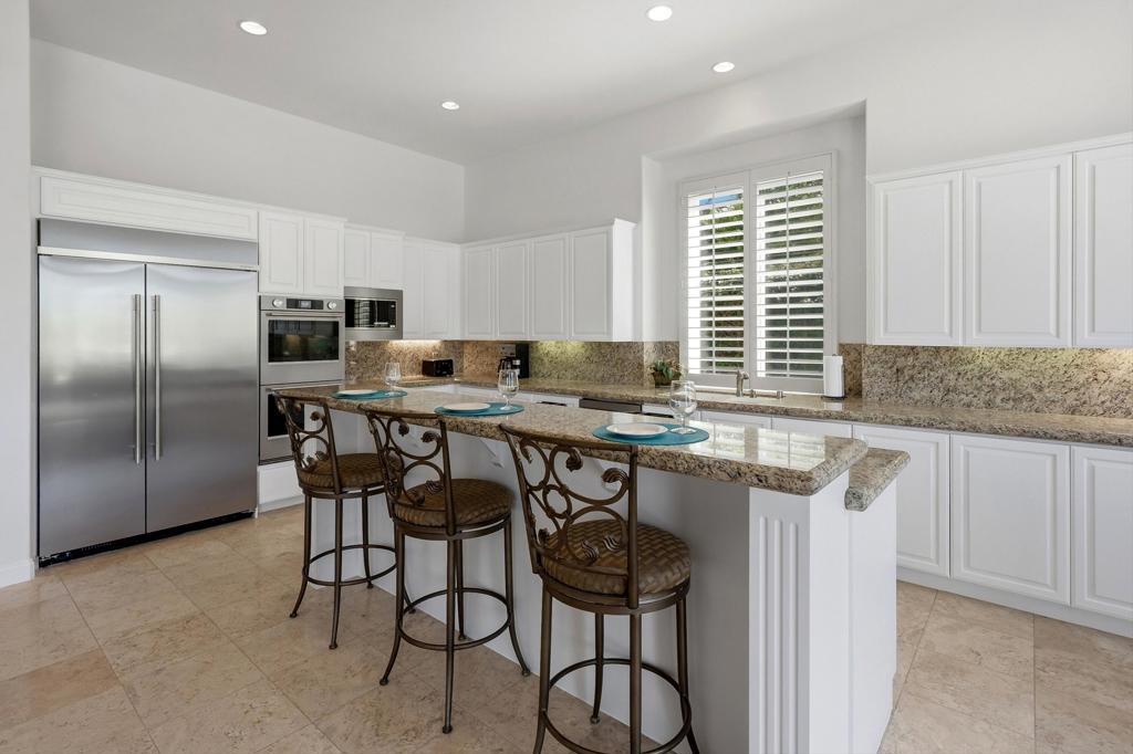 81185 Kingston Heath Property Photo 5