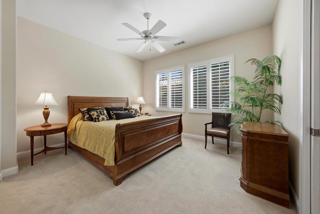81185 Kingston Heath Property Photo 30