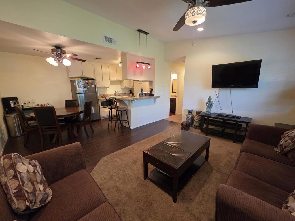 219148038PS Property Photo 2