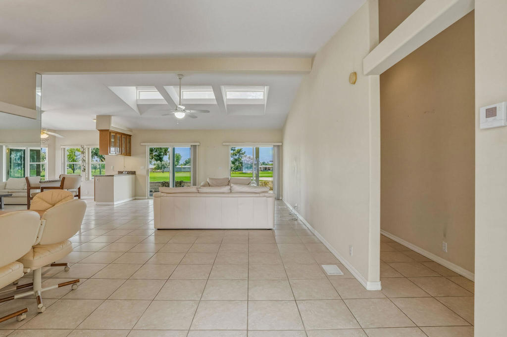 73569 Oak Flats Drive Property Photo 7