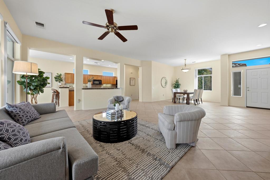 35907 Royal Vista Way Property Photo 5