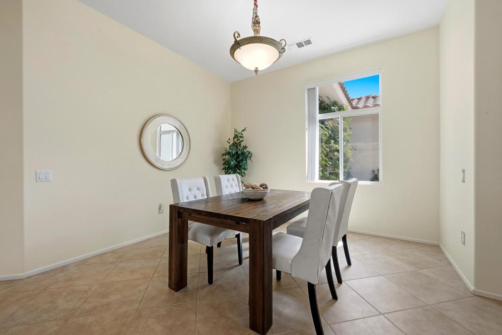 35907 Royal Vista Way Property Photo 12
