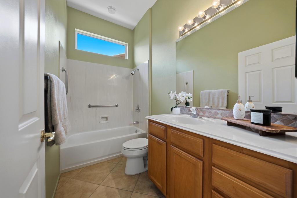 35907 Royal Vista Way Property Photo 21