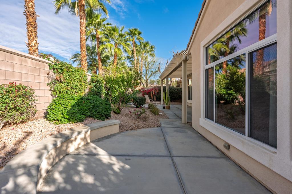 35907 Royal Vista Way Property Photo 28