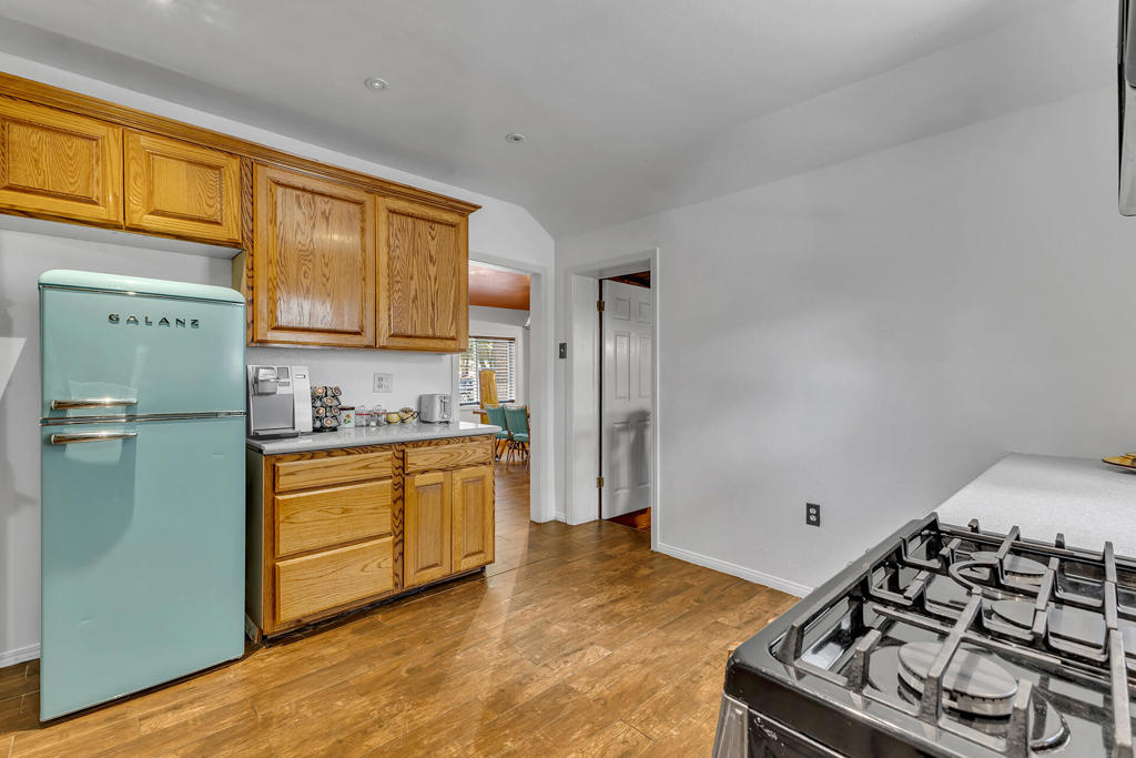 25325 Marion Ridge Drive Property Photo 13