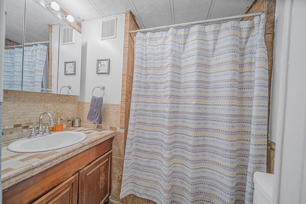 3411 Thermal Place Property Photo 25